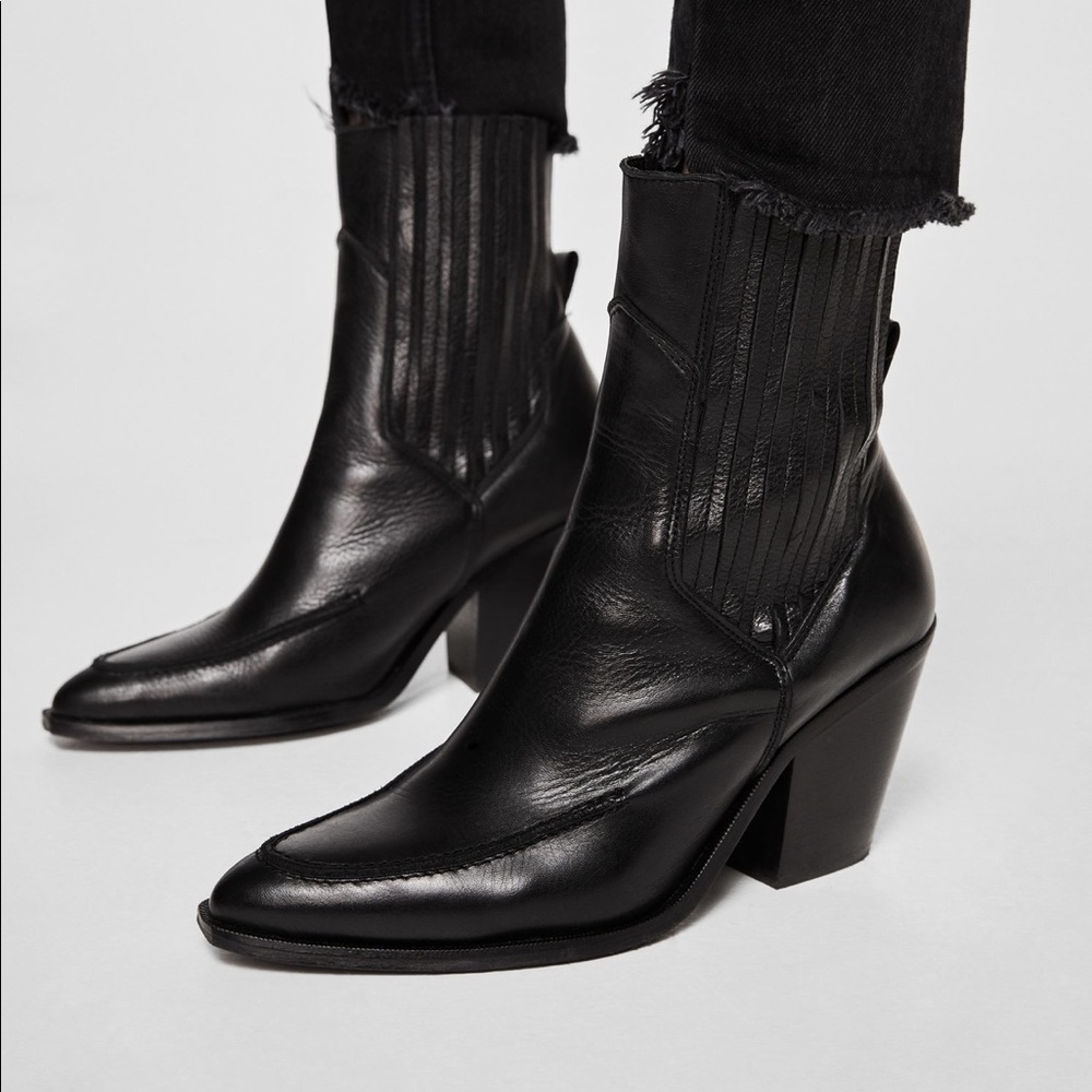 Mango MNG cowboy western boot size 9 US, EU 40
